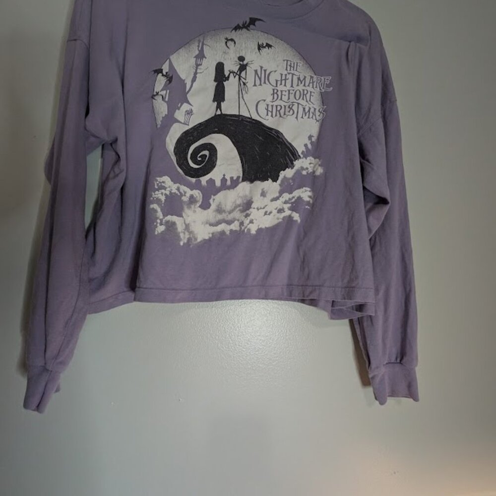 Disney's The Nightmare Before Christmas Graphic T-Shirt Long Sleeved Cropped